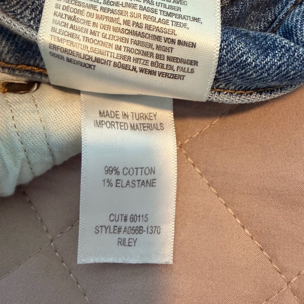 Women’s Agolde Riley Jeans - Picture 4 of 4